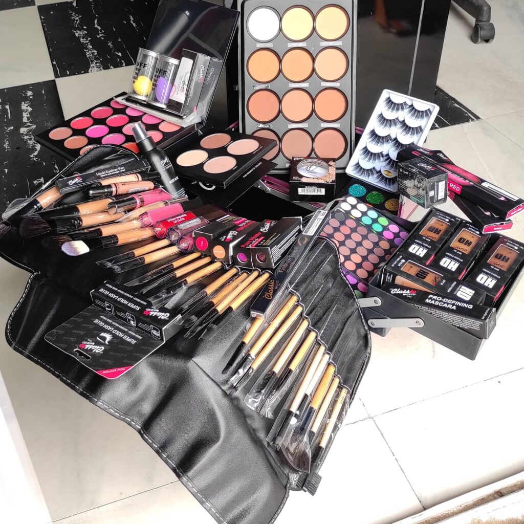 Super Professional Makeup Artist Kit - Zuba Online Mall