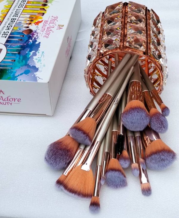 PhilAdore Beauty 20 Pieces Luxe Brush Set - Image 4