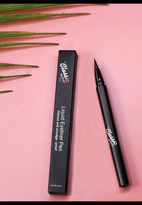 Classic Makeup 24hrs Eyeliner Pencil