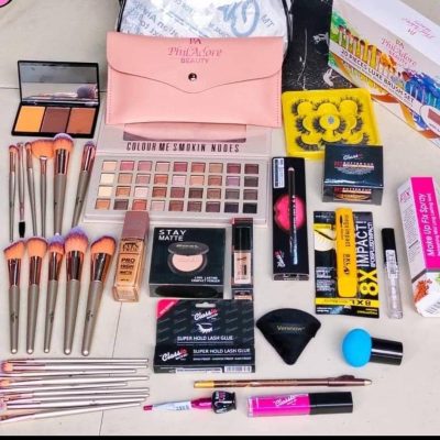 Achalugo Personal Makeup Kit