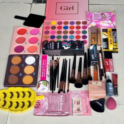 Diva Personal Makeup Kit + Free Shipping and Makeup Bag